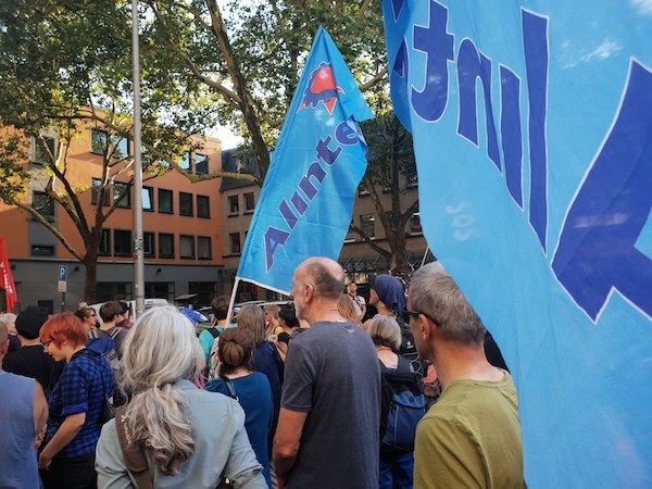 köln akdenizde ölümleri durdurun