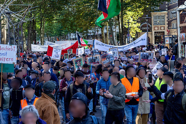 hamburg ırkçılığa karşı yürüyüş